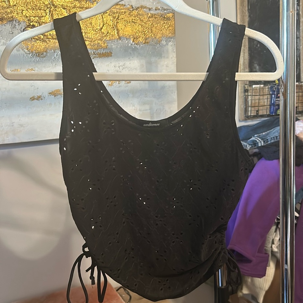 Ambiance crop top